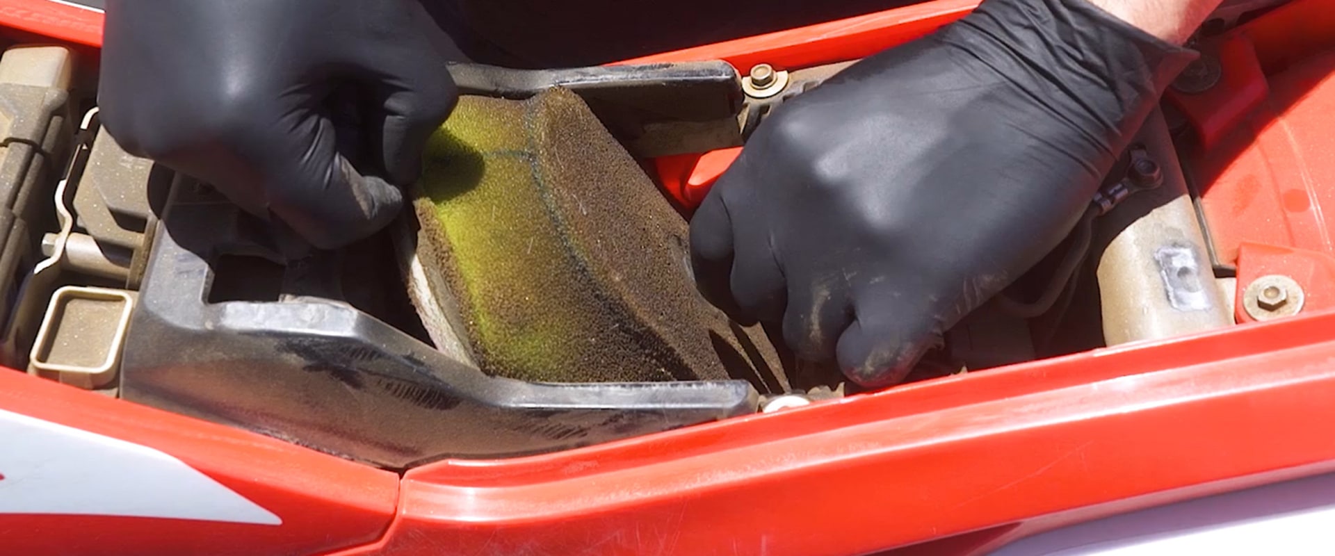 When is the Right Time to Change Your Motorcycle's Air Filter?